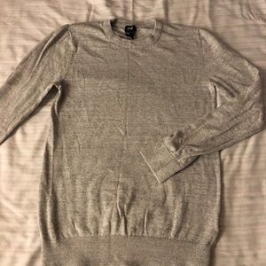 ❣️ H&M ‘XS’ Long Sleeve Pullover ❣️